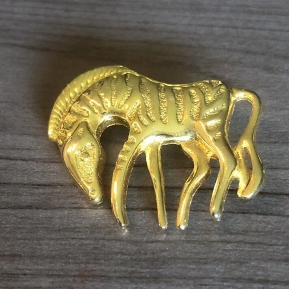 Vintage Gold Plated Zebra Brooch Pin 1.5”